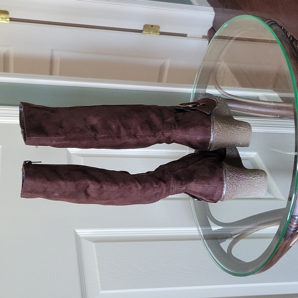 Spring Brown Wedge Boot with Gold/Brass Buckle - Picture 4 of 8